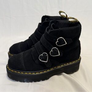 Dr. Martens Lazy Olaf Black Platform Boots with Heart Buckles Size 7.